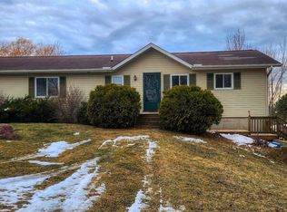 31-104 Kemper Ct, Lanark, IL 61046