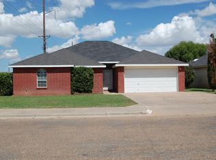 401 Oakridge Ave, Lubbock, TX 79416