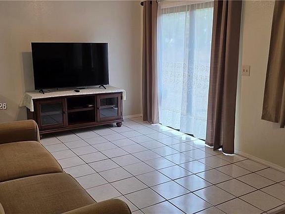 4th image of 5036 SE Tradewinds Cir