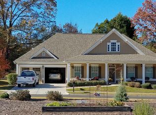 2051 Living Springs Cir, Powder Springs, GA 30127