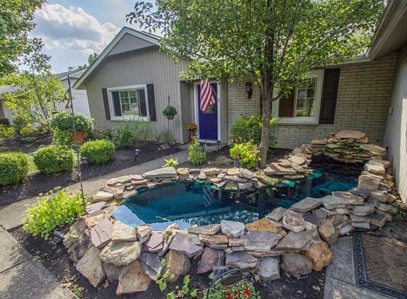 2nd image of 9810 Plum Brook Ln