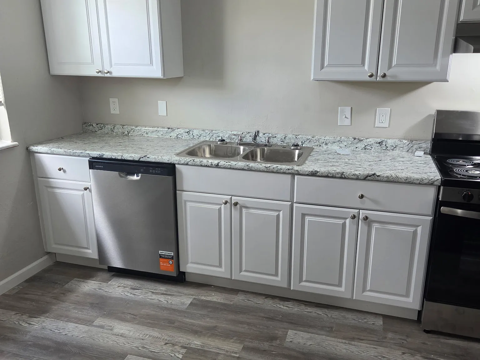 2 bed, 850 sqft, $950 — Photo 1