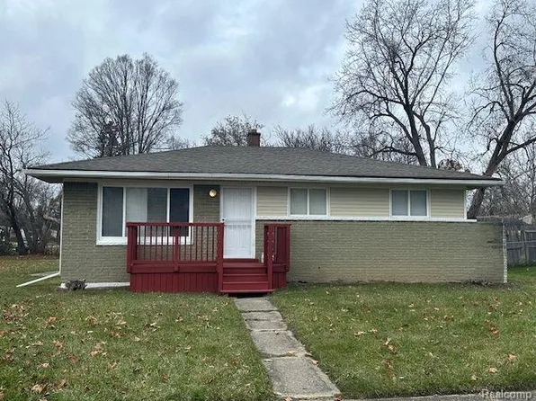 1314 Hibiscus St, Mount Morris, MI 48458