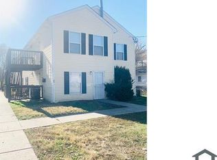 2702 W Kentucky St APT 3, Louisville, KY 40211