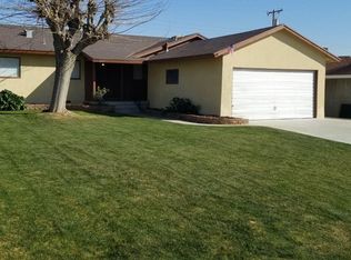 2217 Edgewood St, Bakersfield, CA 93306