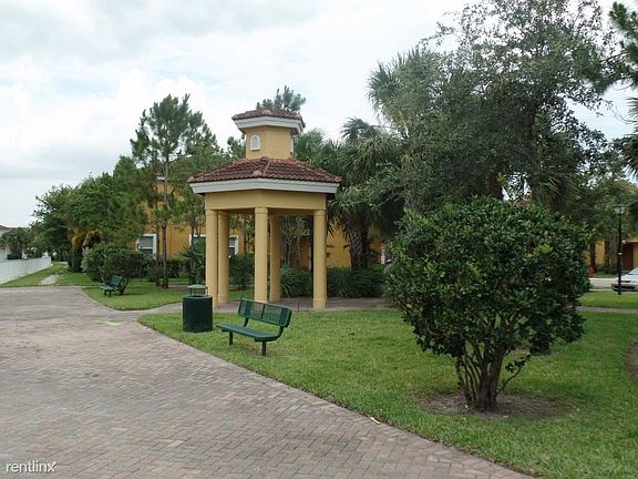 PIPERS CAY - WEST PALM BEACH (5)