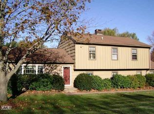 1 Whippoorwill Rd, Bethel, CT 06801