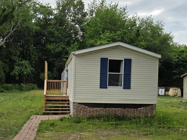 86 Headstart Ln, Dover, DE 19901