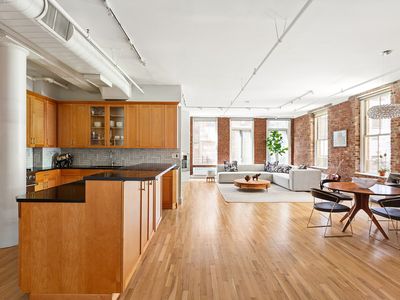 64 N Moore St APT 4W, New York, NY, 10013