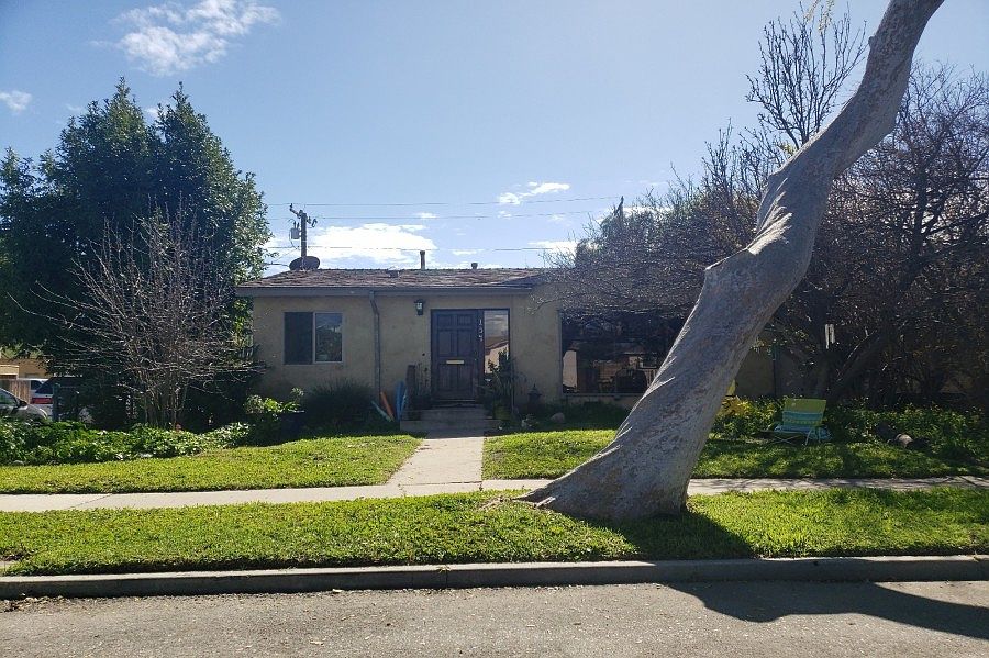 1st image of 134 Carr Dr