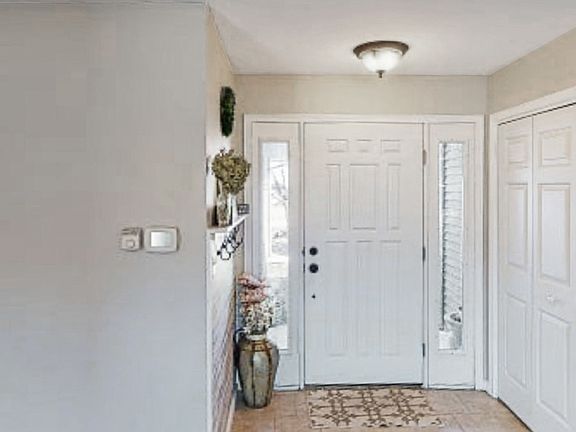 2nd image of 1019 Judie Dr