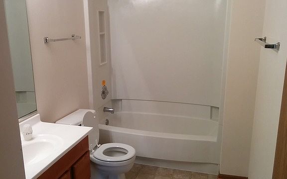 5th image of 1725 Westbridge Ct