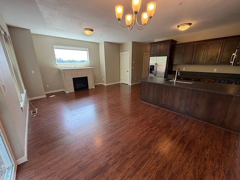 10460 SW Wilsonville Rd #6 — Photo 2