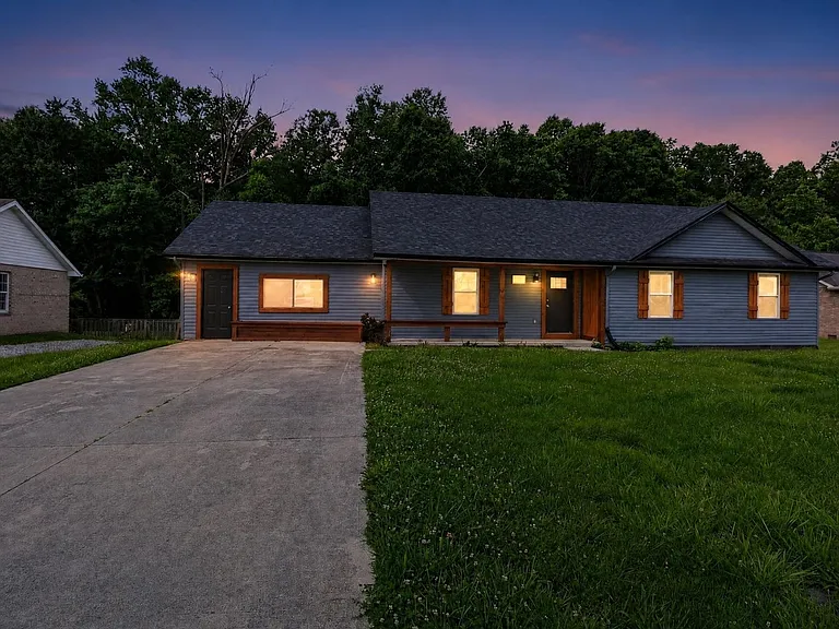 78 Misty Dr — Photo 4