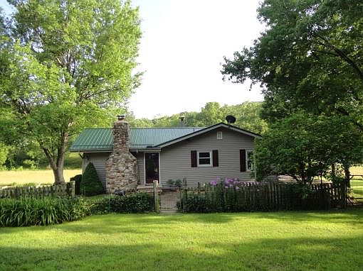 1st image of 625 County Road 4055