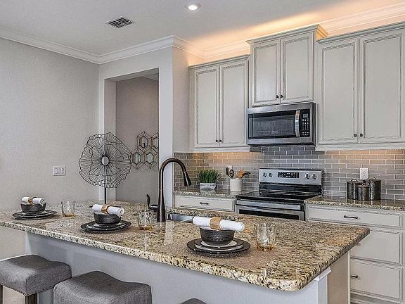 5th image of 6109 Grand Sonata Ave