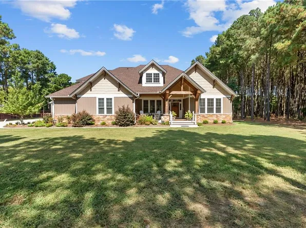 2962 Butlers Bluff Dr, Cape Charles, VA 23310