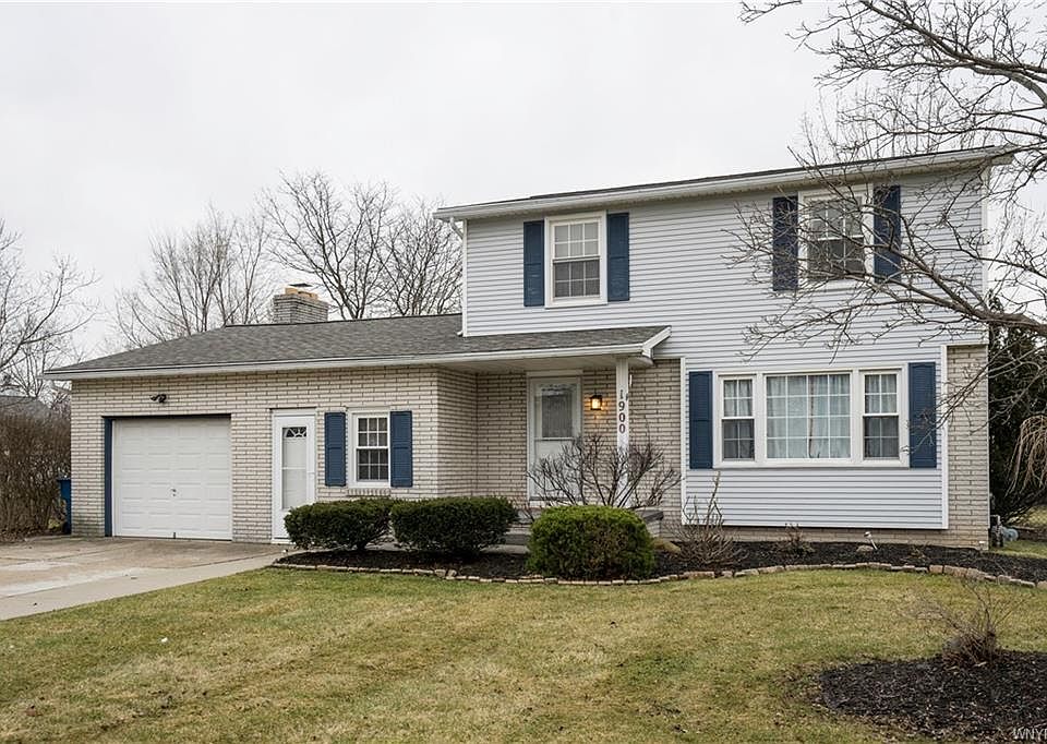 1st image of 1900 Creekside Dr