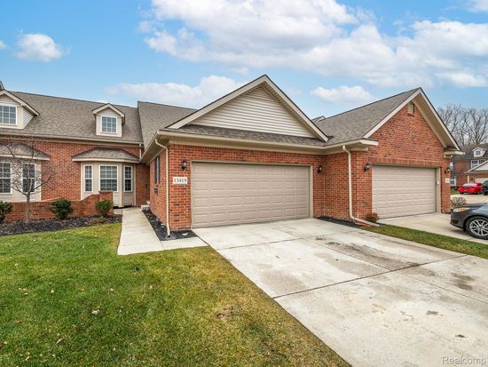 13419 Shire Ln, Southgate, MI 48195