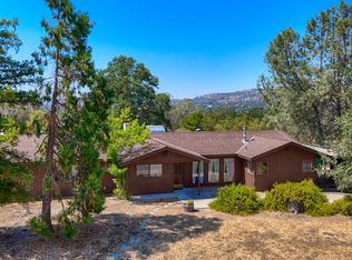 30998 Revis Rd, Coarsegold, CA 93614