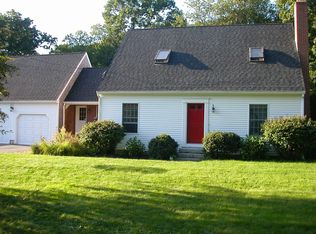 102 Elm St, Newbury, MA 01922