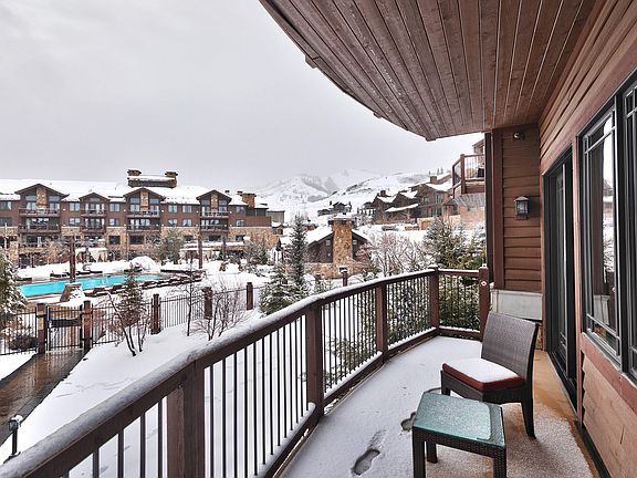 4th image of 2100 Frostwood Dr #5171