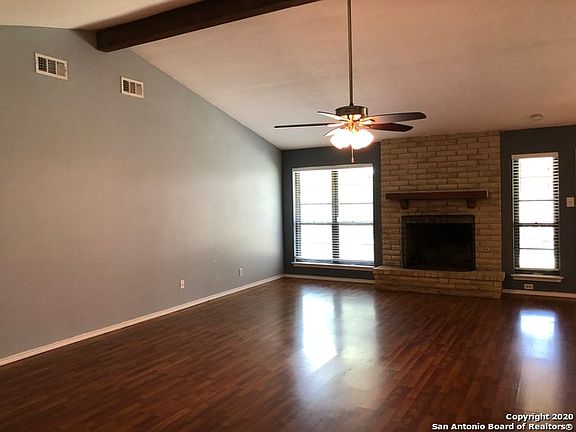 4th image of 2931 Oak Sprawl St