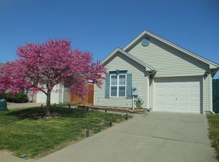 5721 Riverwalk Cir, Newburgh, IN 47630