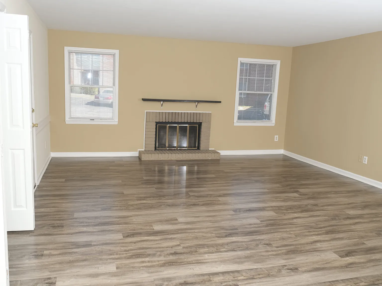 Terrace Place - 436 — Photo 2