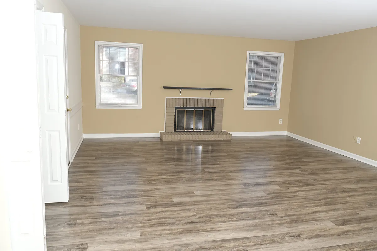 Building Photo - 416 E Terracedale Ct