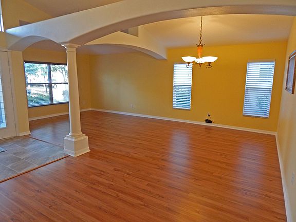 3rd image of 5812 Heronview Crescent Dr