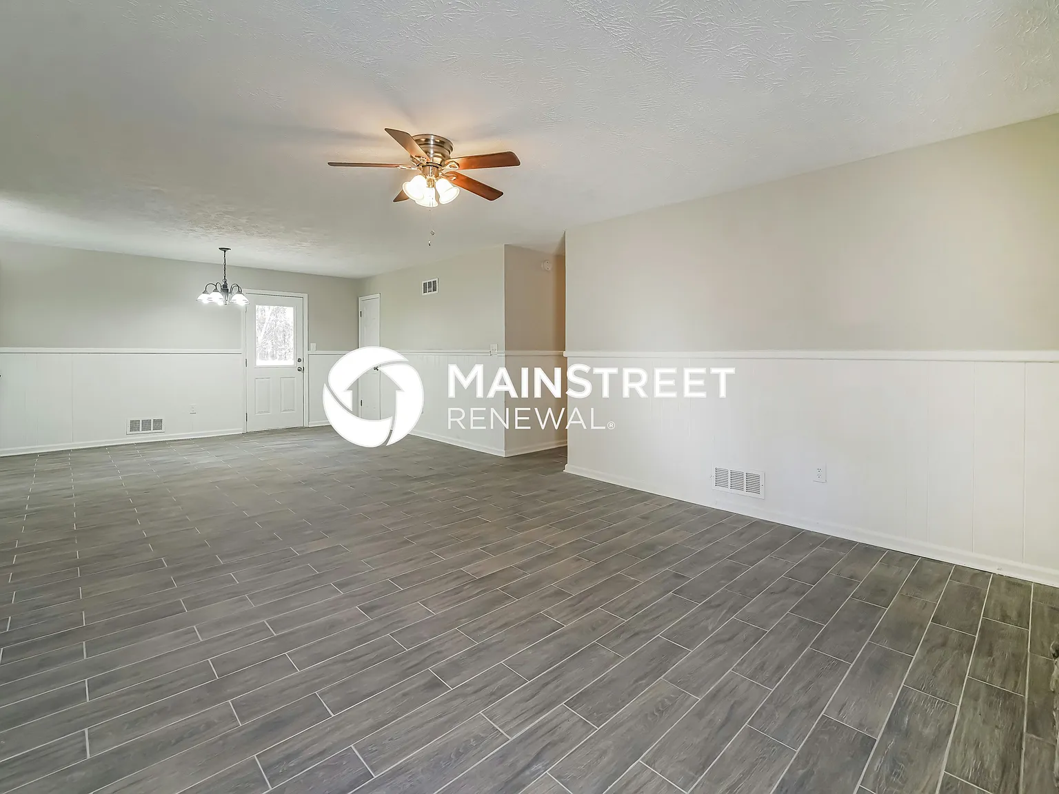 4045 S Shelby Lane — Photo 4