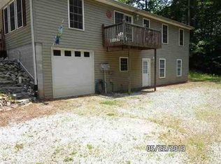 3015-B Creekside Dr, Seneca, SC 29672