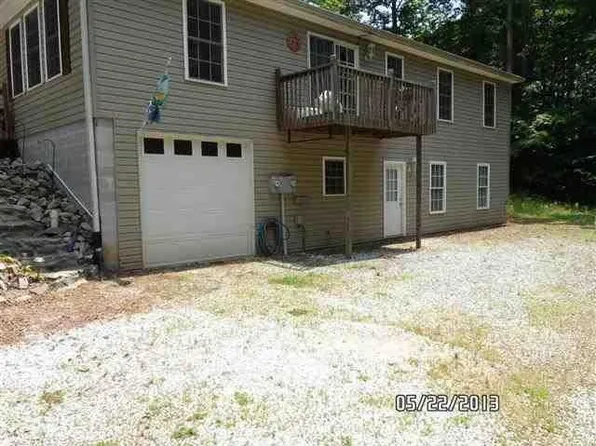 3015-B Creekside Dr, Seneca, SC 29672