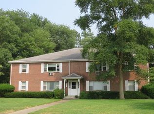 56 Mary Ln APT 5, Bridgewater, MA 02324