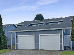 245 Cypress St, Brookings, OR 97415