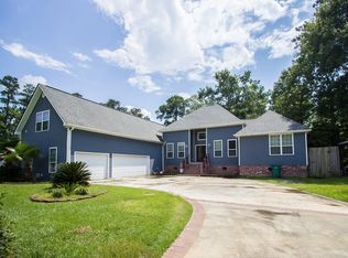103 Oak Leaf Dr, Slidell, LA 70461