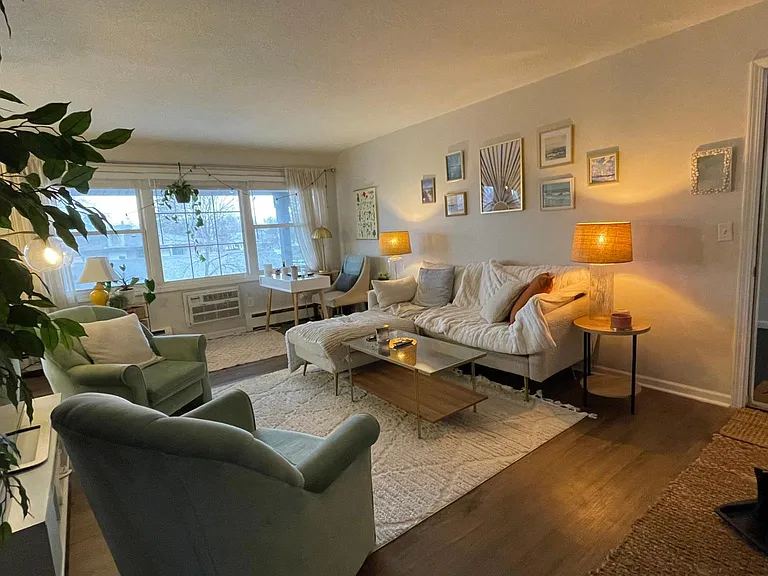 714 Spring St NE #10 — Photo 14