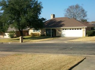 1912 Inglewood St, Henderson, TX 75654