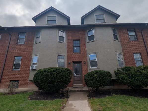 242 Delaware Rd #18