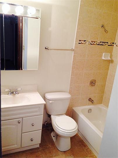 1st image of 9039 Lincoln Ct APT 204