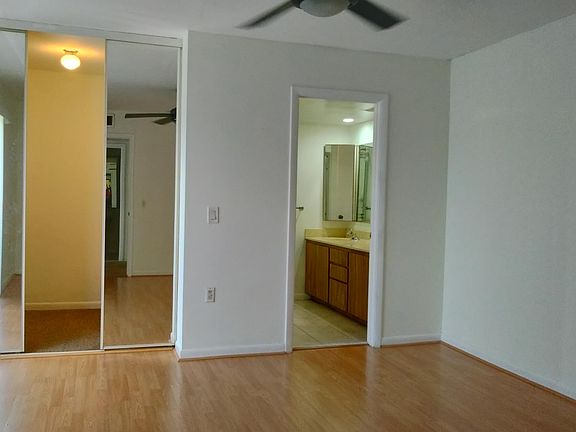 3rd image of 4707 47th Way