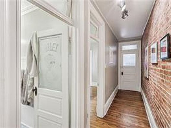 5th image of 428 Central N Taylor St APT 2
