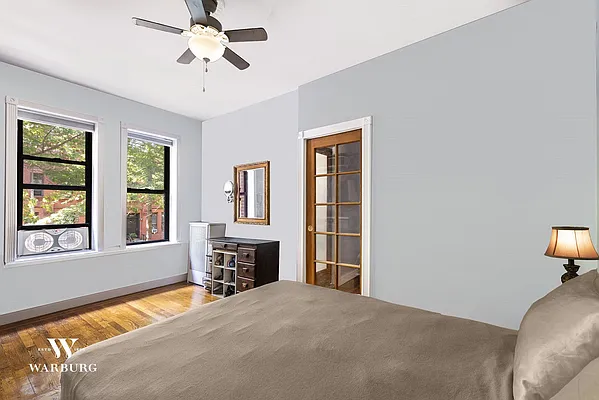 Sold by Warburg | media 3