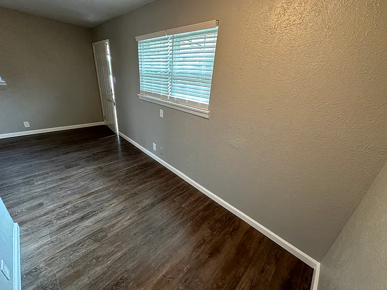 907 S Mesquite St #B — Photo 10