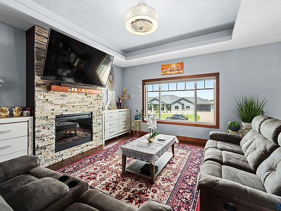 4th image of 1720 N Paddington Trl