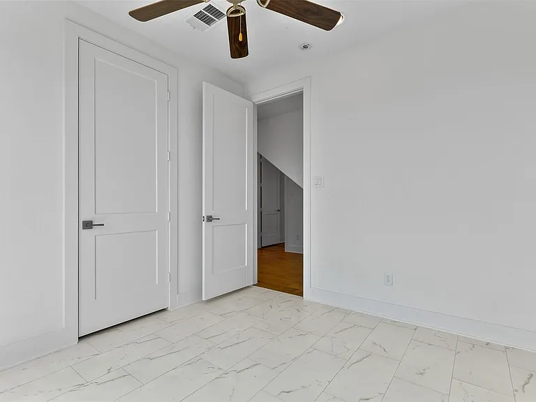 4006 Fort Bend Dr — Photo 27