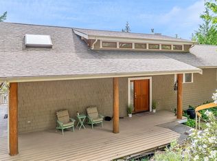 6608 Razor Point Rd, Southern Gulf Islands, BC V0N 2M1