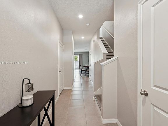 4th image of 508 Glenn Cross Dr