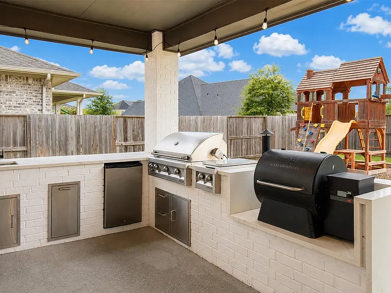 3114 Swift Way — Photo 34